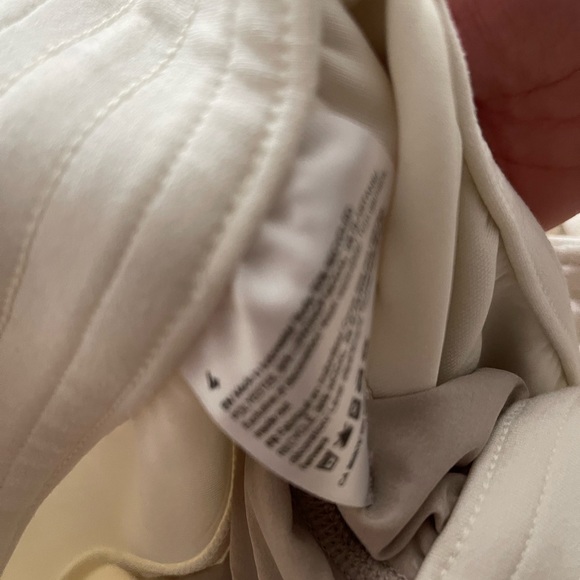 Lululemon Softstreme cropped pants - Picture 2 of 3